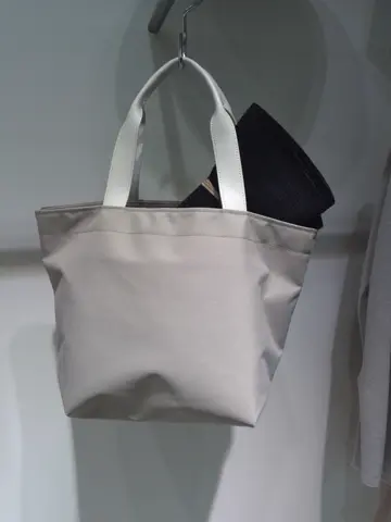 自由区 新保 コーディネート画像