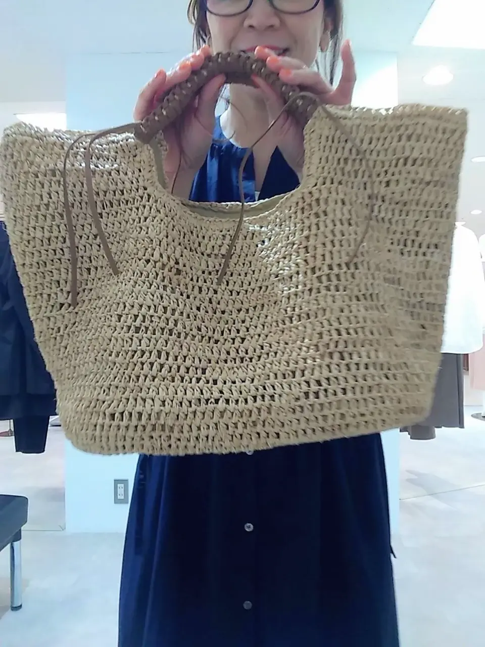 自由区 東 コーディネート画像