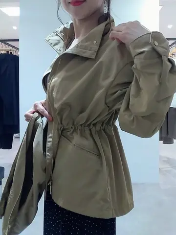 自由区 東 コーディネート画像