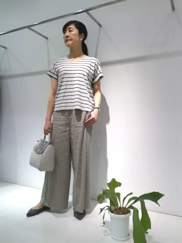 自由区 新保 コーディネート画像