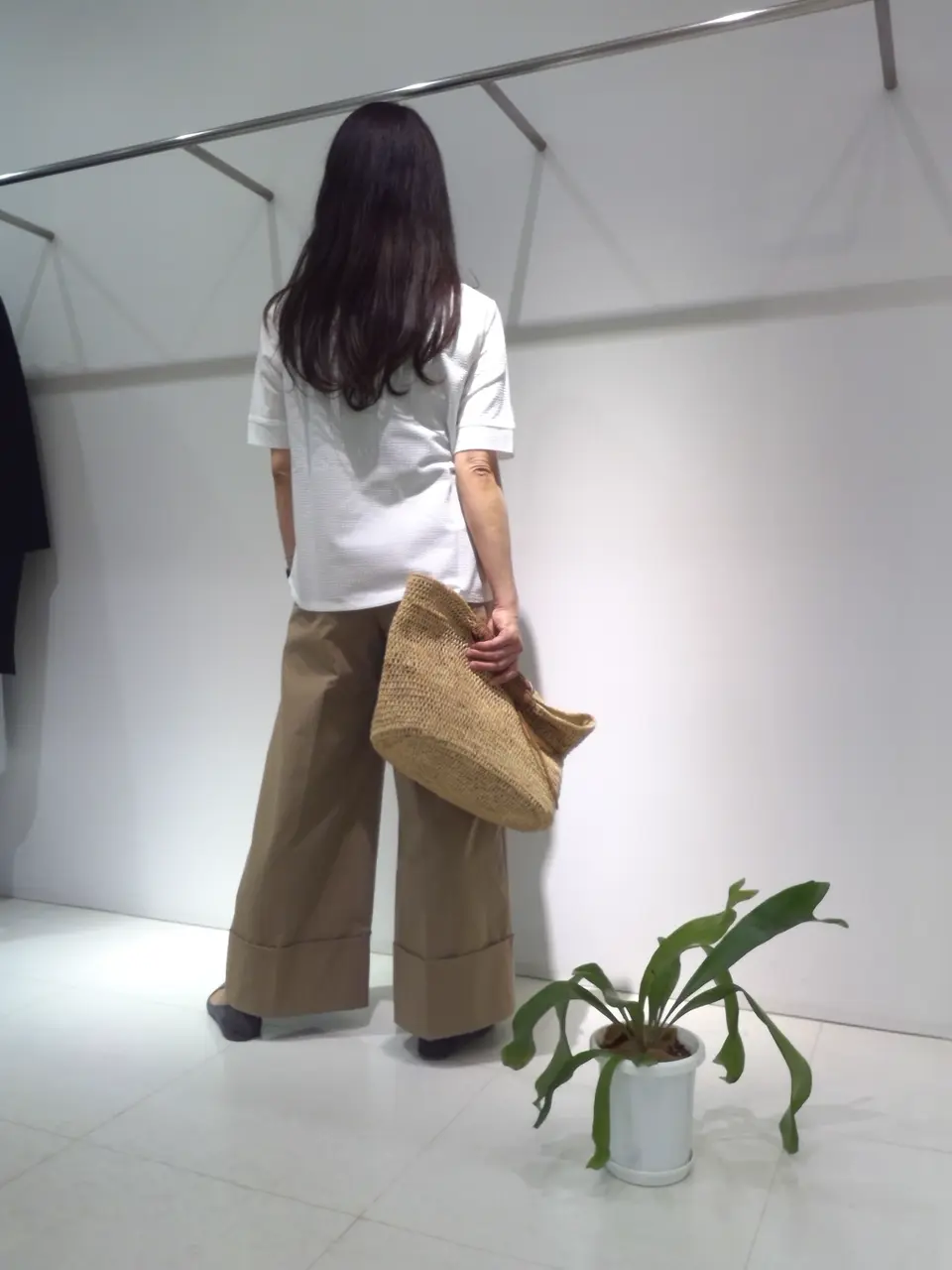 自由区 新保 コーディネート画像