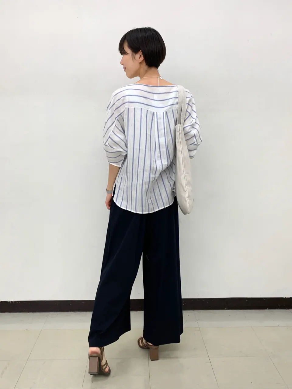 自由区 河野 コーディネート画像