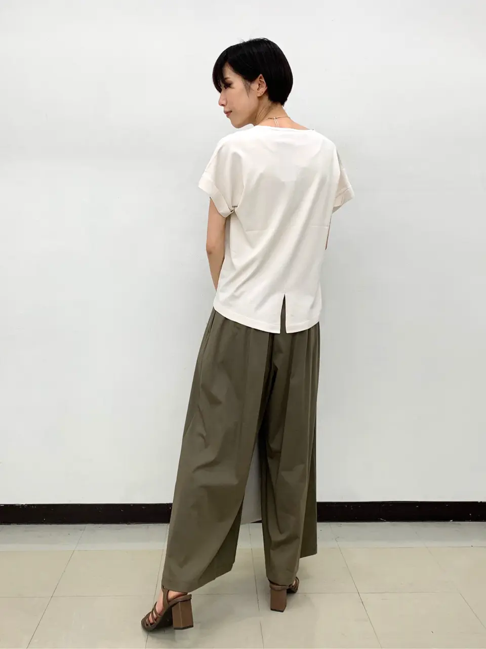 自由区 河野 コーディネート画像