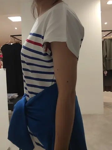 自由区 東 コーディネート画像