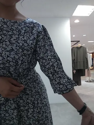 自由区 東 コーディネート画像