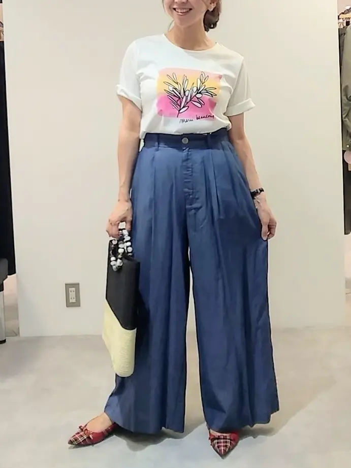  東 コーディネート画像