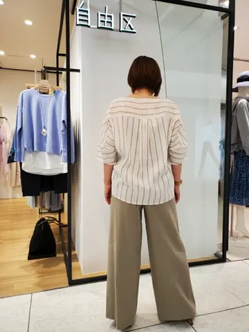 自由区 eri コーディネート画像