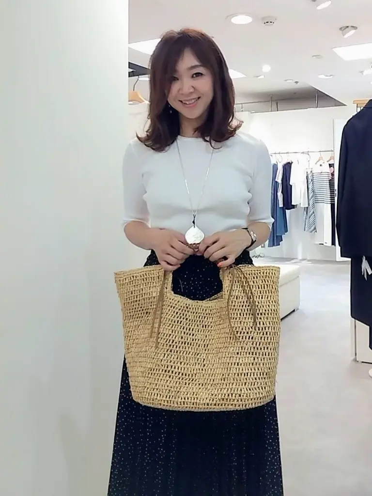 自由区 東 コーディネート画像