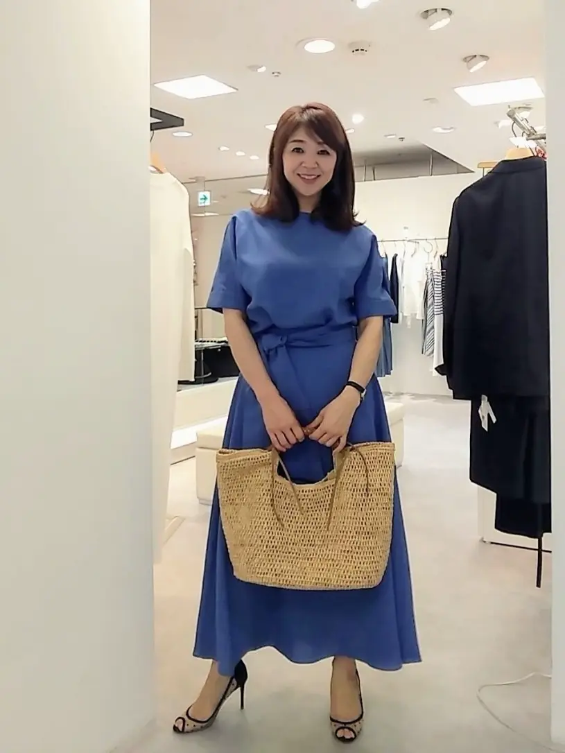 自由区 東 コーディネート画像