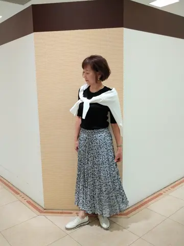 自由区 鶴田 コーディネート画像