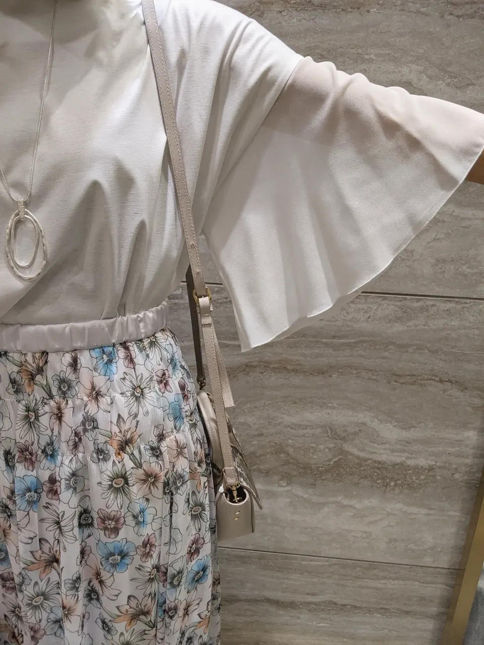 自由区 スタッフ コーディネート画像