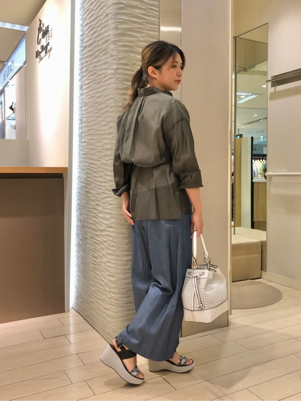 自由区 鈴木 コーディネート画像