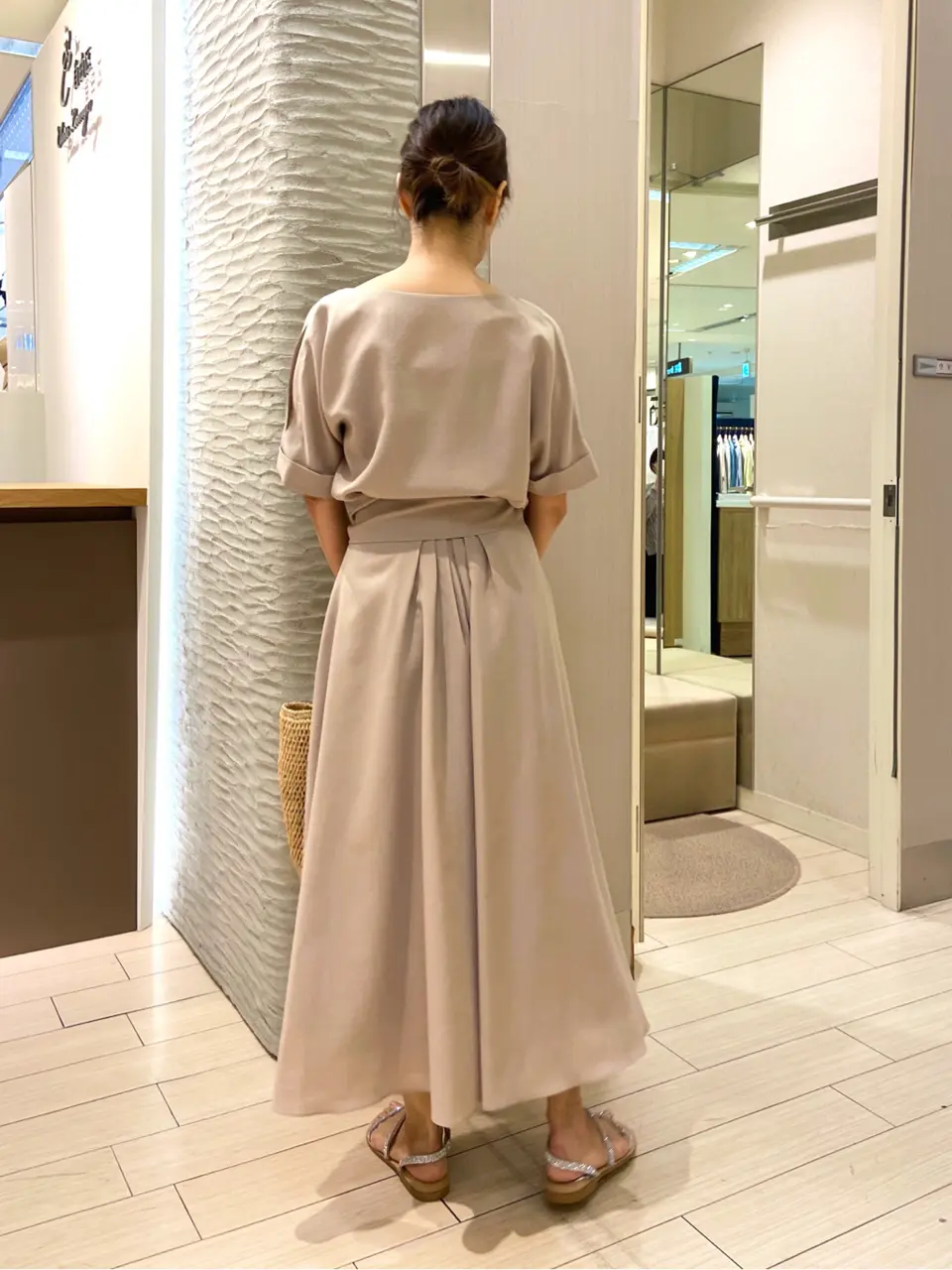 自由区 山本 コーディネート画像