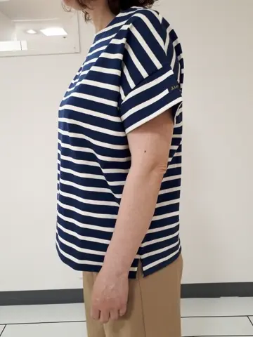 自由区 ナオミ コーディネート画像