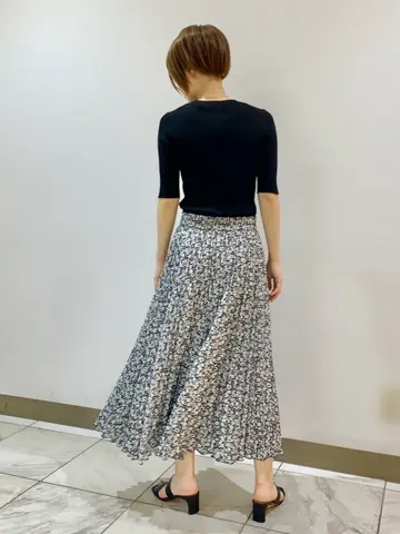 自由区 冨樫 コーディネート画像