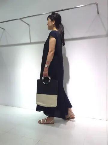 自由区 新保 コーディネート画像