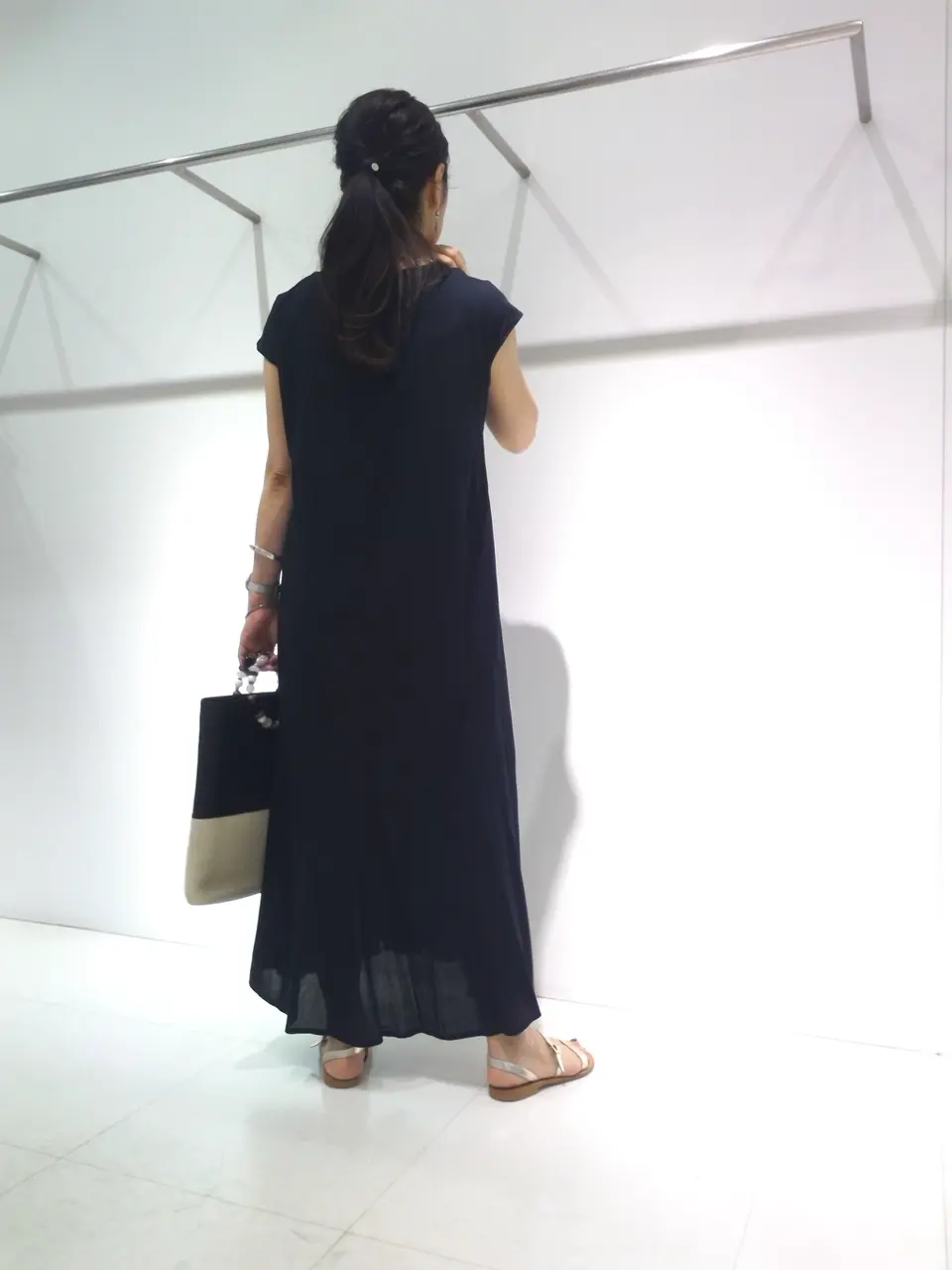 自由区 新保 コーディネート画像