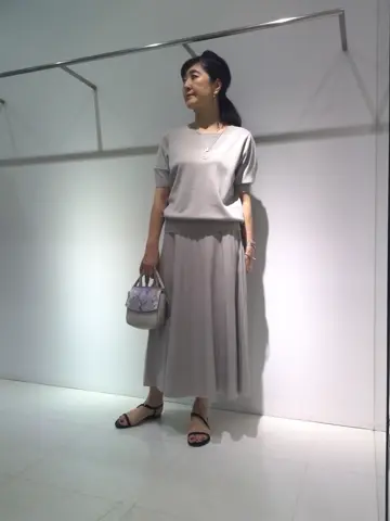 自由区 新保 コーディネート画像