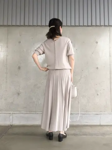 自由区 Nakai コーディネート画像