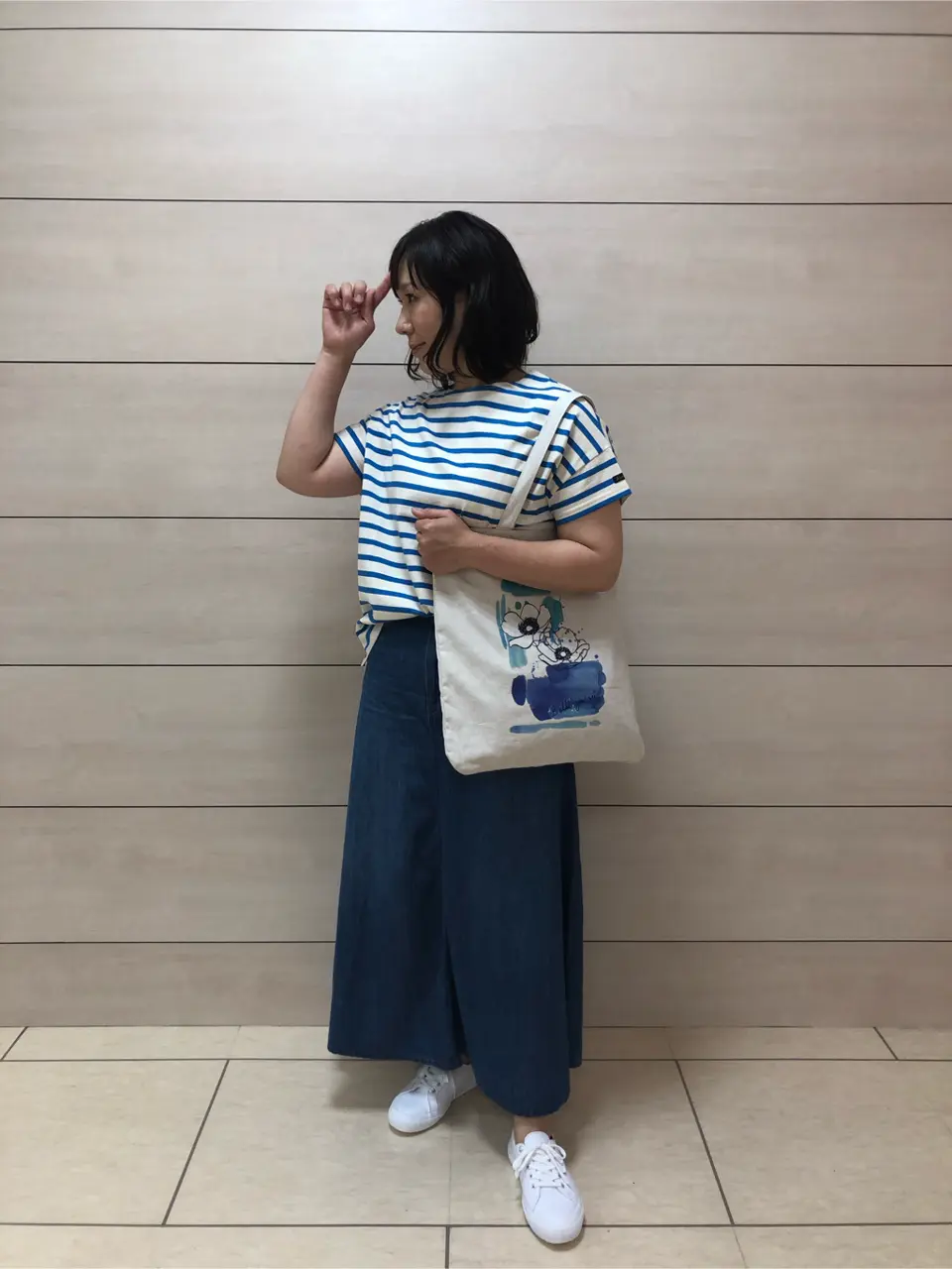 自由区 伊藤 コーディネート画像