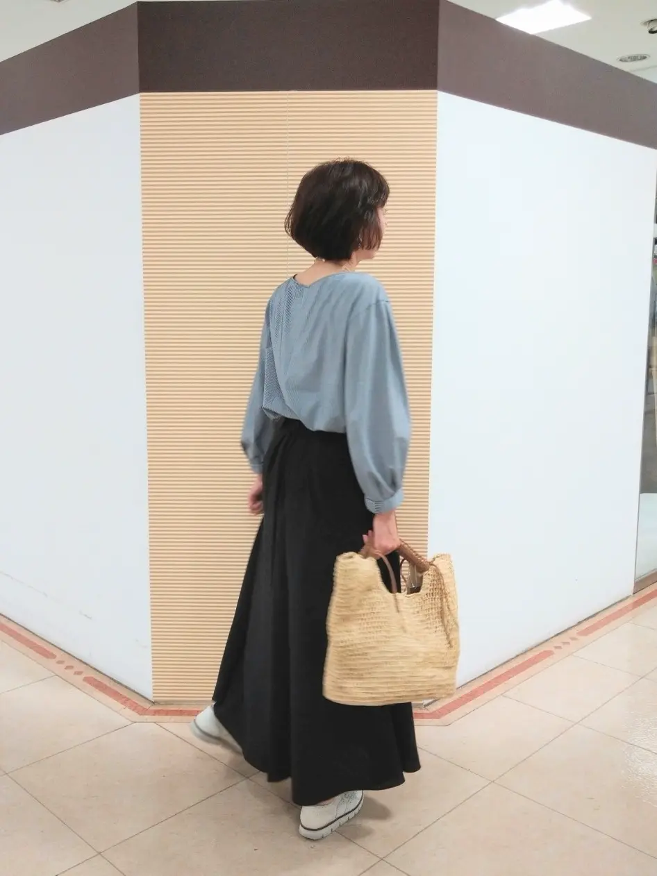 自由区 鶴田 コーディネート画像