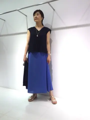 自由区 新保 コーディネート画像