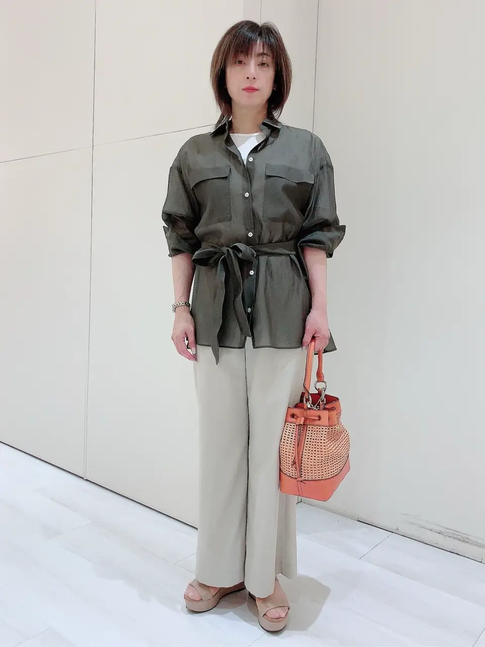 自由区 水上 コーディネート画像