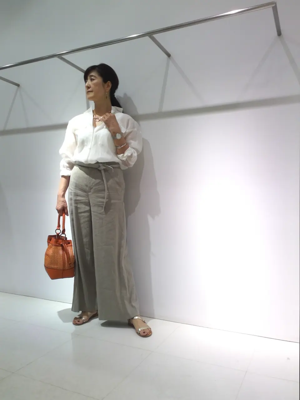  新保 コーディネート画像