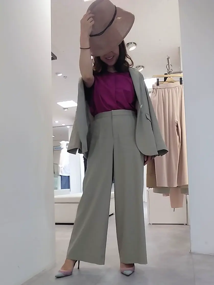  東 コーディネート画像