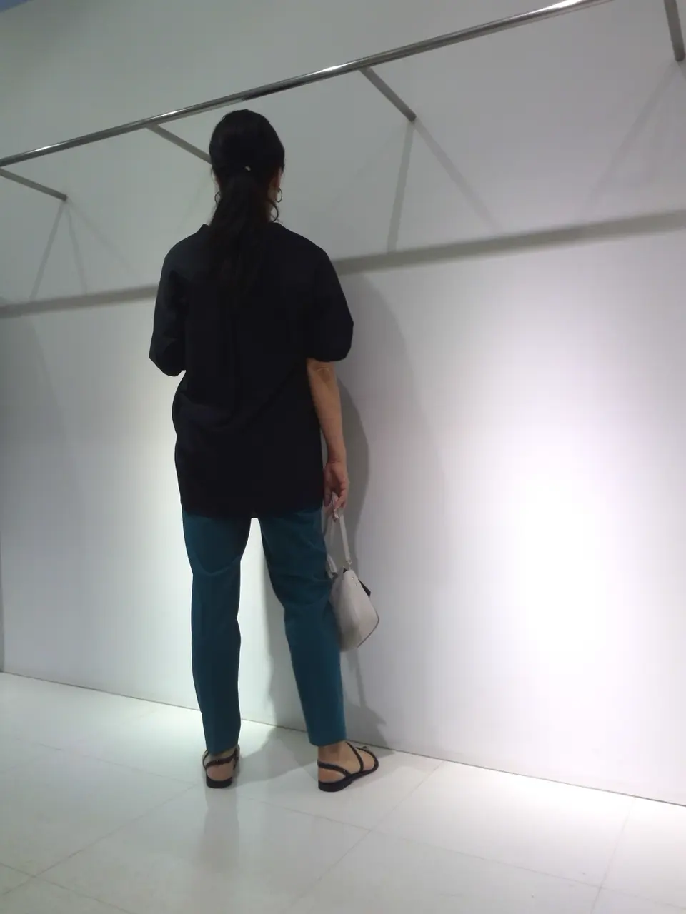 自由区 新保 コーディネート画像