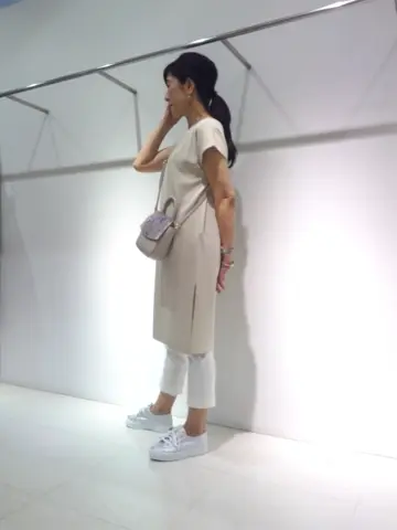 自由区 新保 コーディネート画像