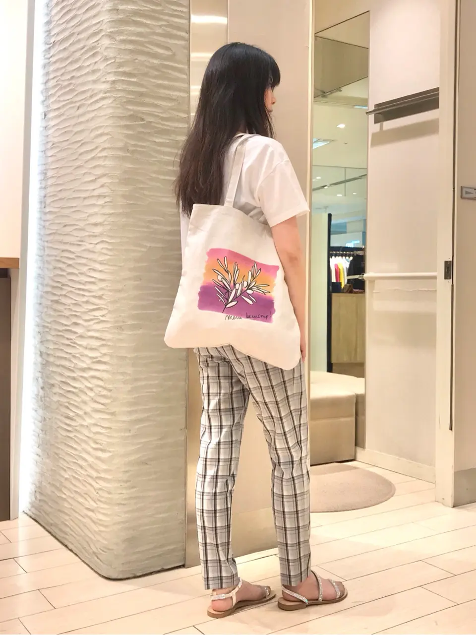 自由区  若旅 コーディネート画像