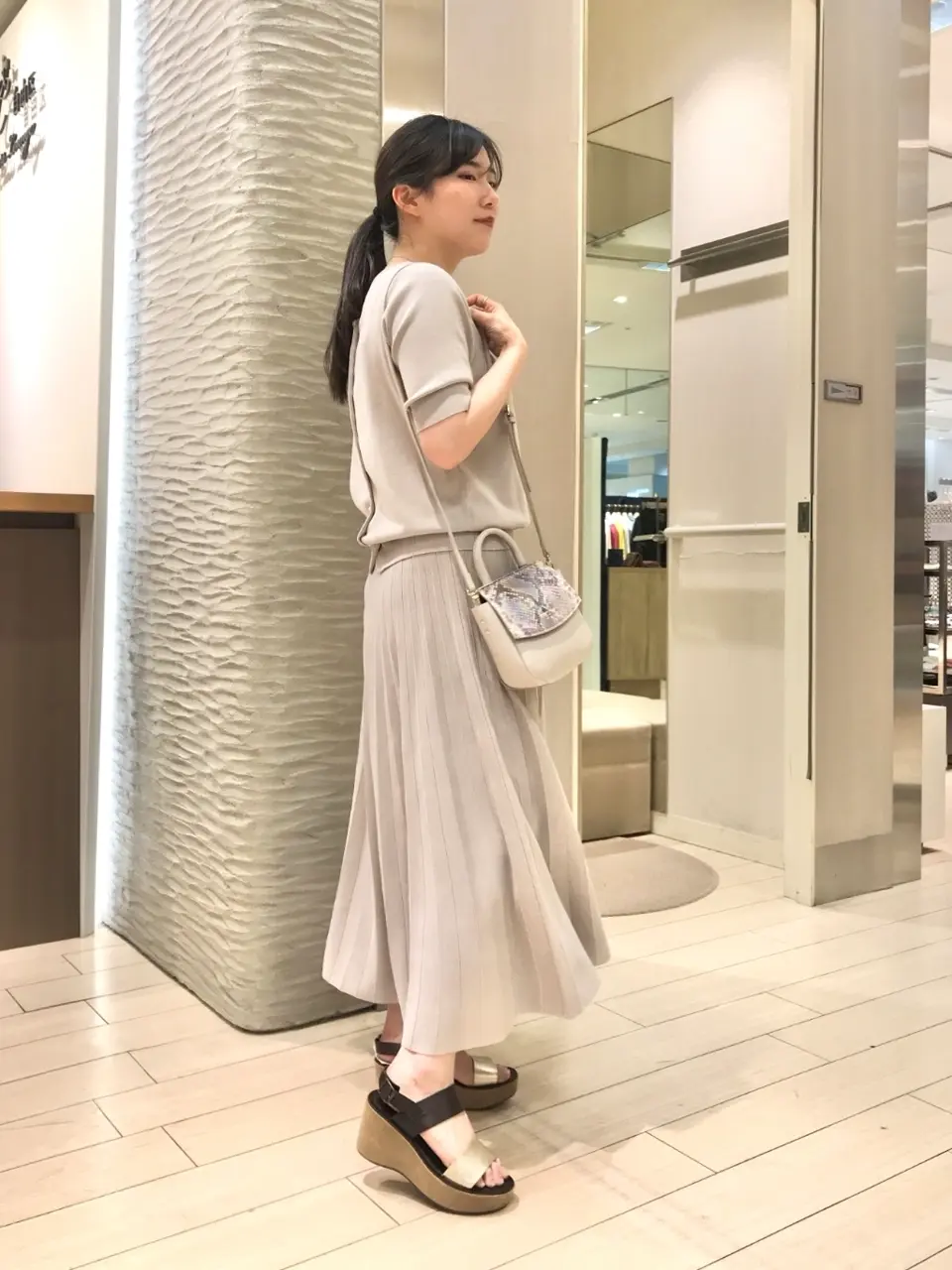 自由区 沼木 コーディネート画像