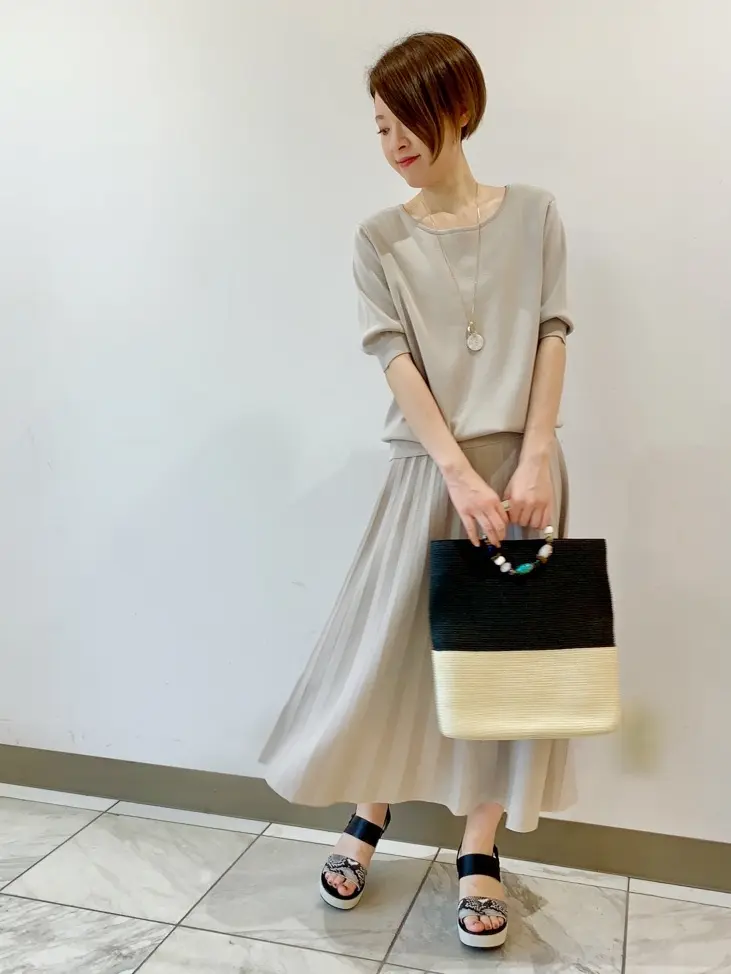 自由区 冨樫 コーディネート画像