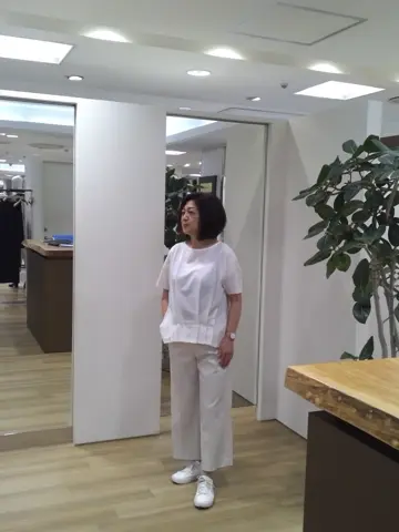 自由区 小森 コーディネート画像