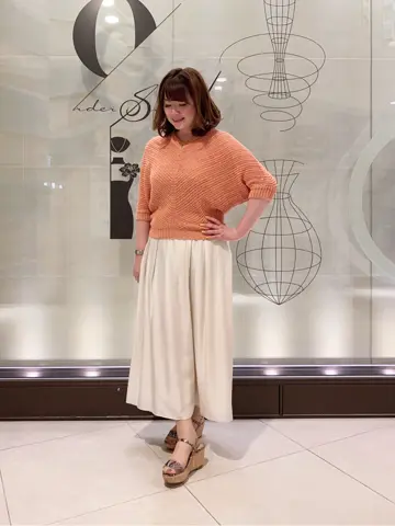 自由区 うめだ コーディネート画像