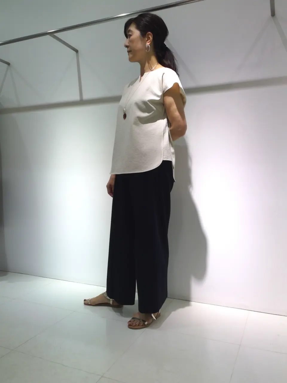 自由区 新保 コーディネート画像