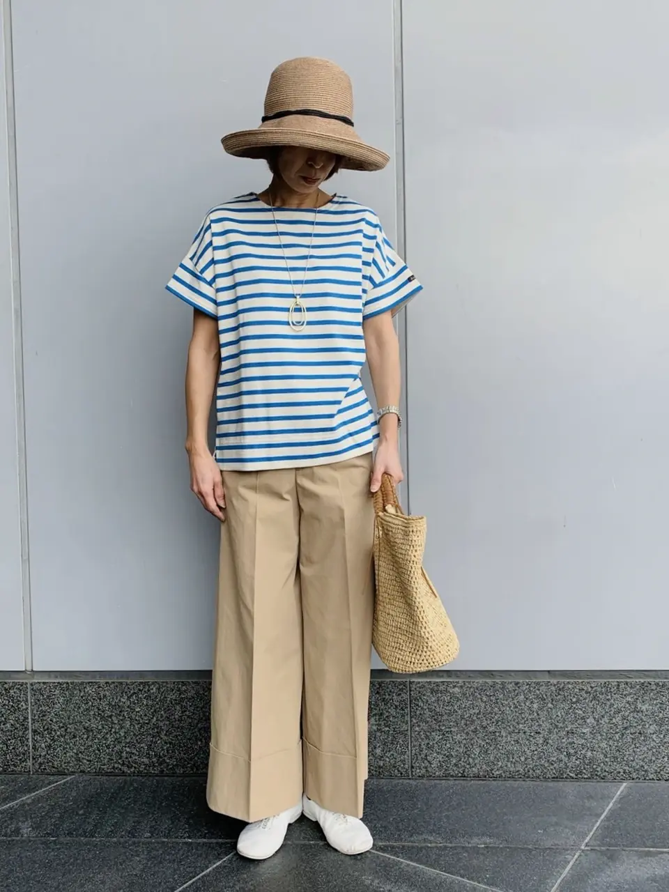 自由区 Ishii コーディネート画像