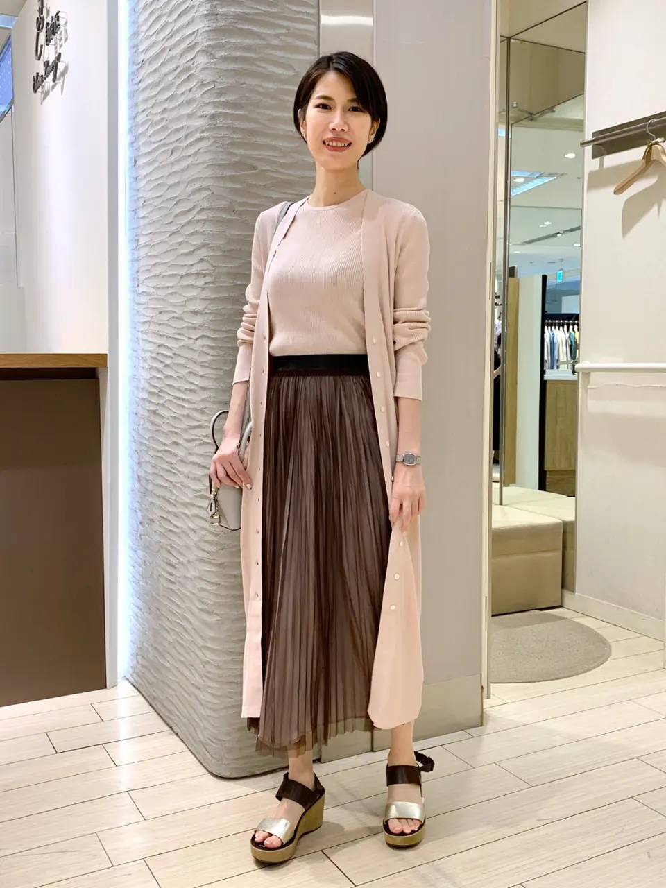 自由区 河野 コーディネート画像