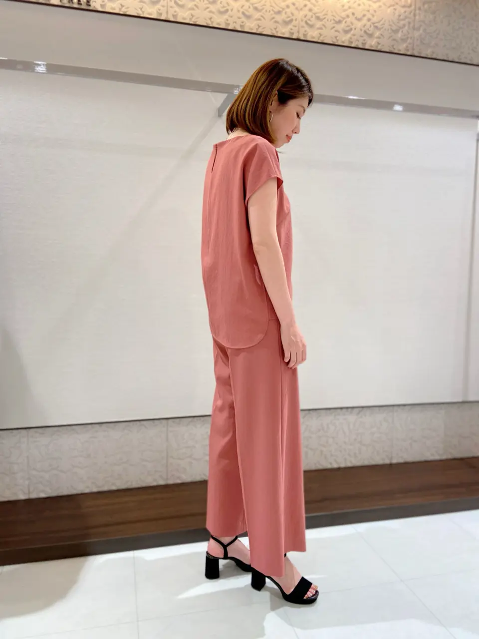 自由区 深谷 コーディネート画像