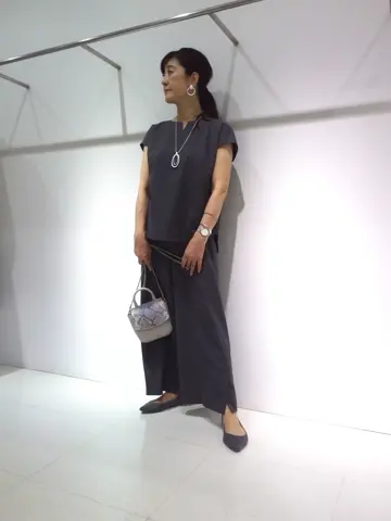 自由区 新保 コーディネート画像