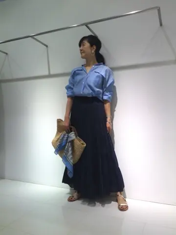 自由区 新保 コーディネート画像