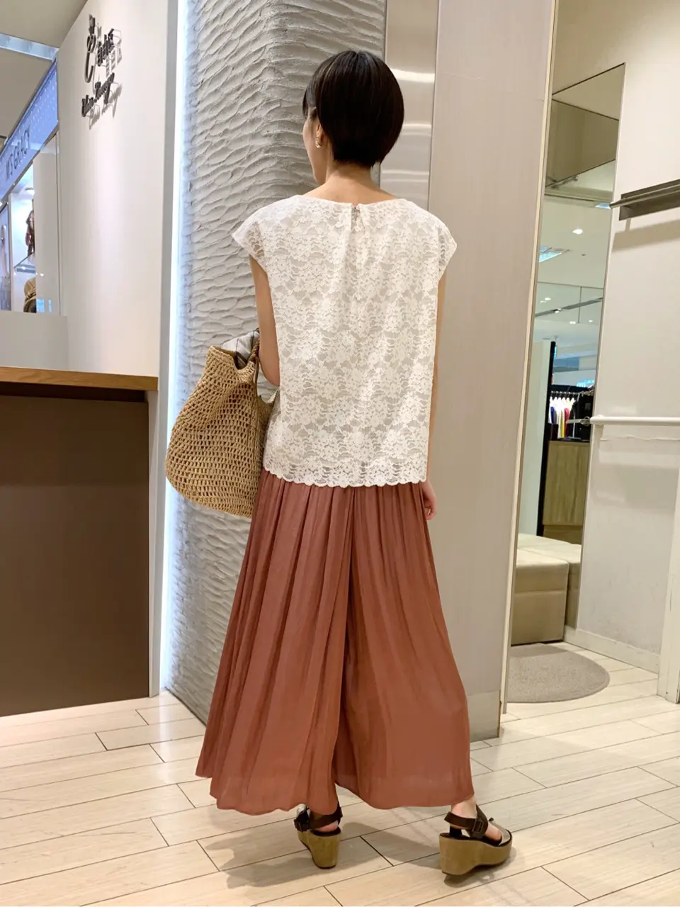 自由区 河野 コーディネート画像