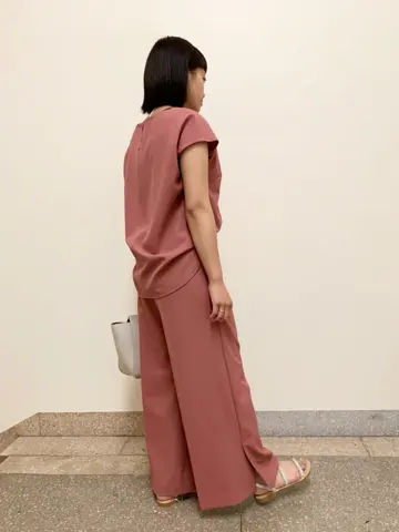 自由区 佐藤 コーディネート画像