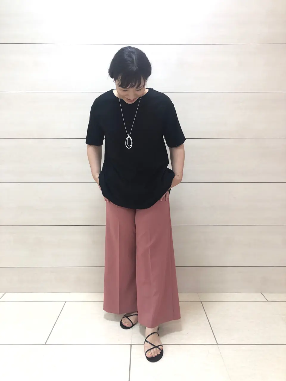 自由区 伊藤 コーディネート画像