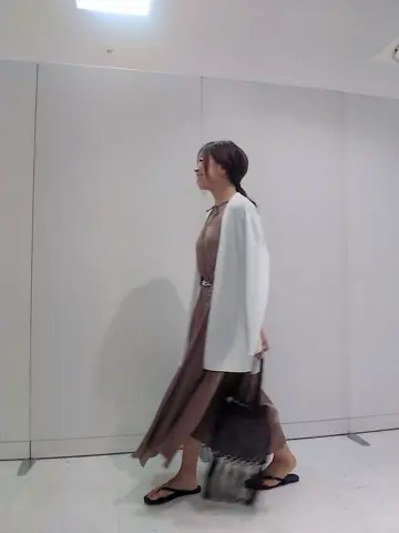 自由区 東 コーディネート画像