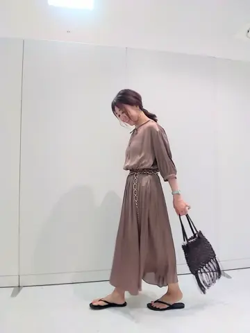 自由区 東 コーディネート画像