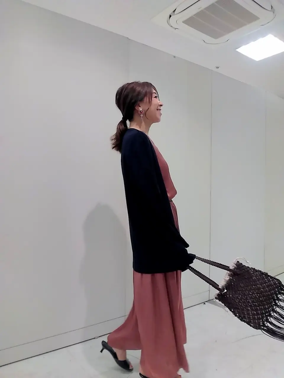 自由区 東 コーディネート画像