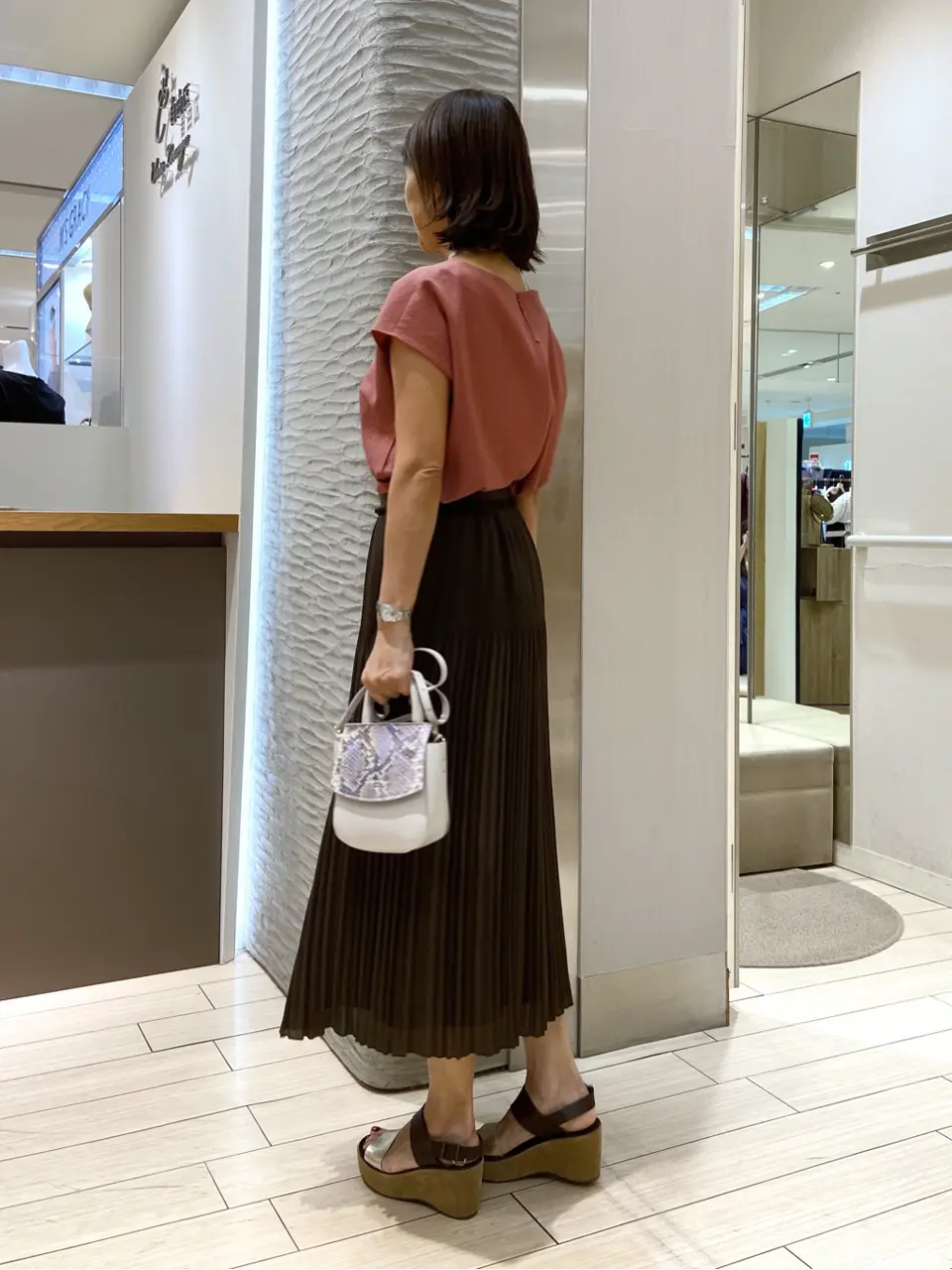 自由区 山本 コーディネート画像