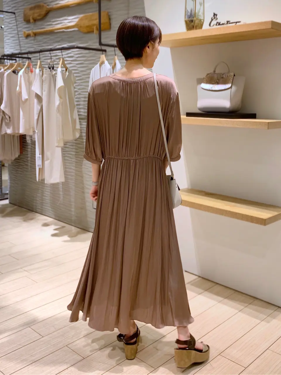 自由区 河野 コーディネート画像